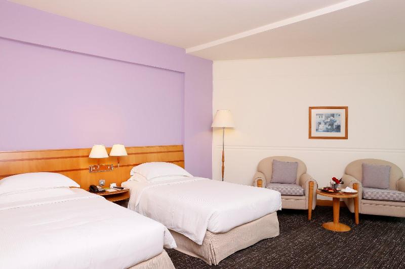 J5 Hotel Port Saeed (formerly Rihab Rotana) - Oda