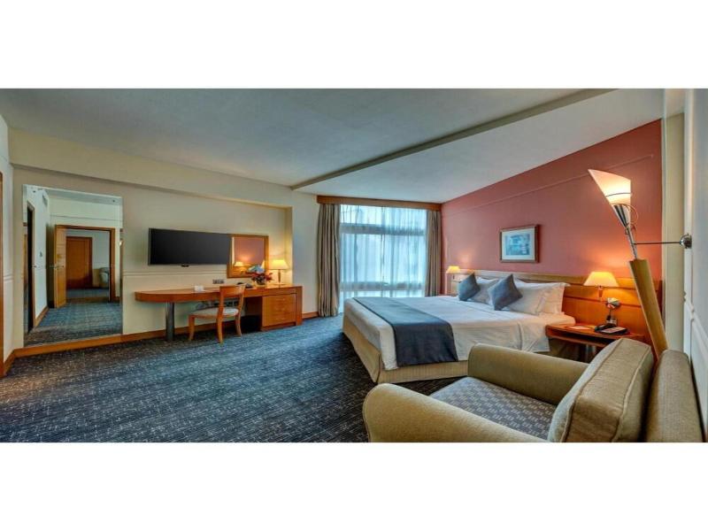 J5 Hotel Port Saeed (formerly Rihab Rotana) - Oda