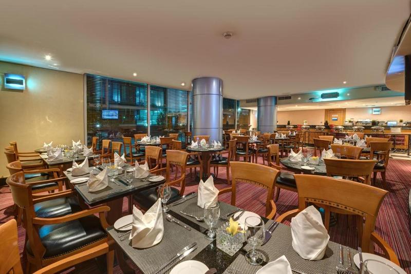J5 Hotel Port Saeed (formerly Rihab Rotana) - Restoran