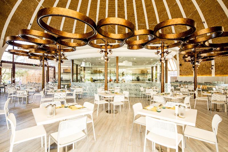 Holiday Inn Resort Kandooma Maldives - Restoran