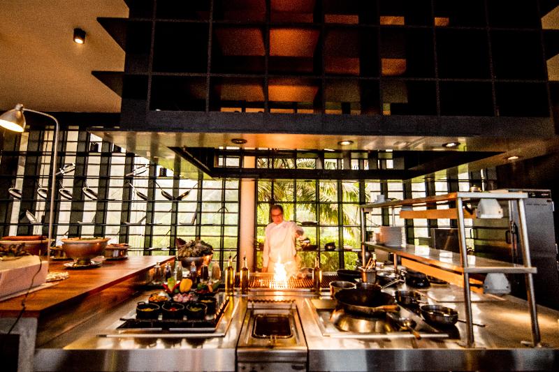 Holiday Inn Resort Kandooma Maldives - Restoran