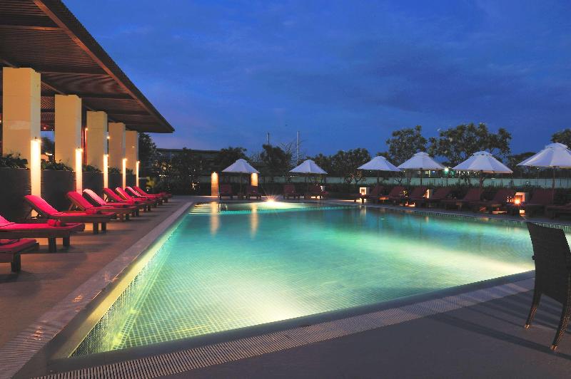Amaranth Suvarnabhumi Hotel - Havuz