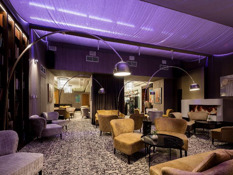 Kings Court - Bar