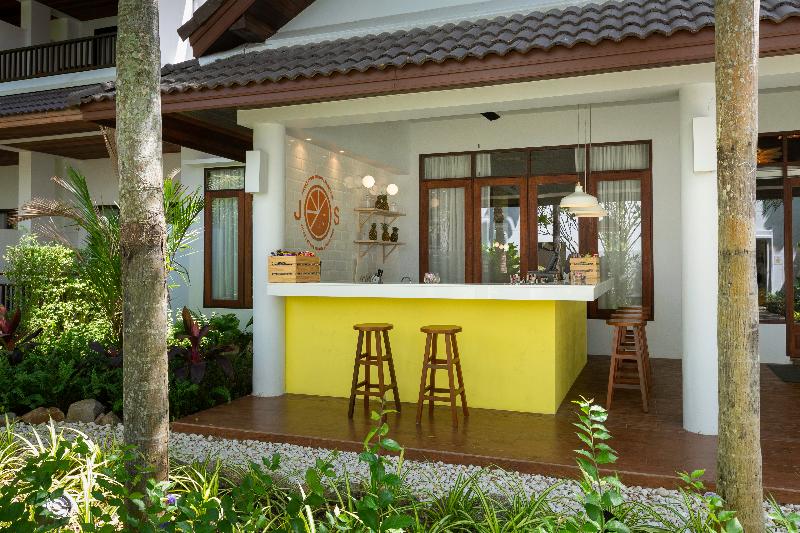 Sunwing Kamala Beach - Bar