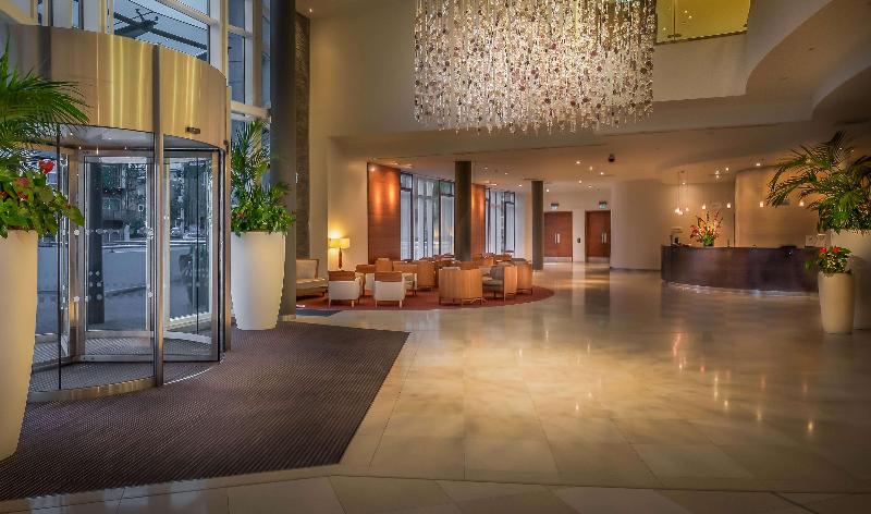 Hilton Reading hotel - Lobi