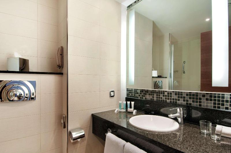 Hilton Reading hotel - Oda