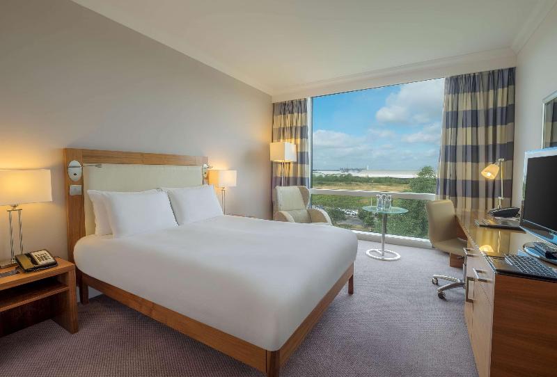 Hilton Reading hotel - Oda
