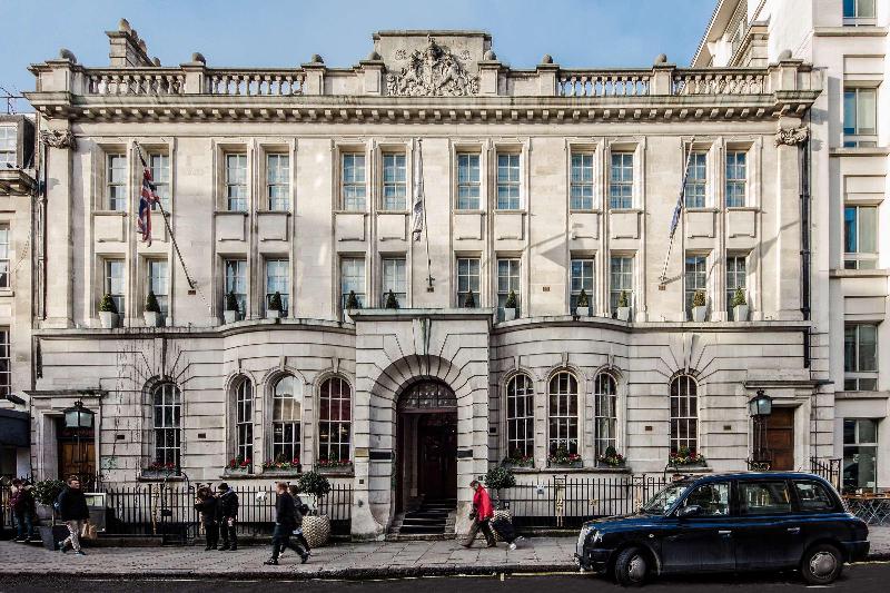 Courthouse London - Genel