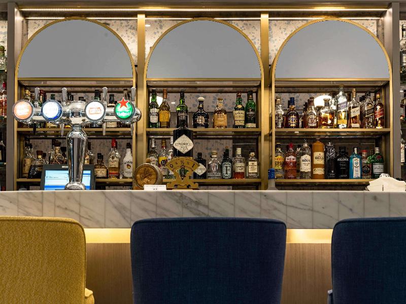 Sofitel Dubai Jumeirah Beach - Bar