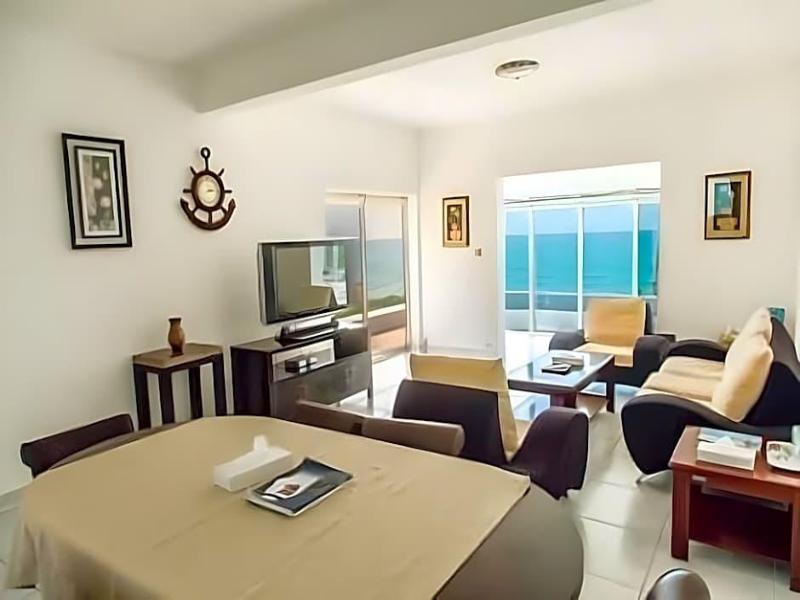 Sharjah Carlton Hotel - Genel