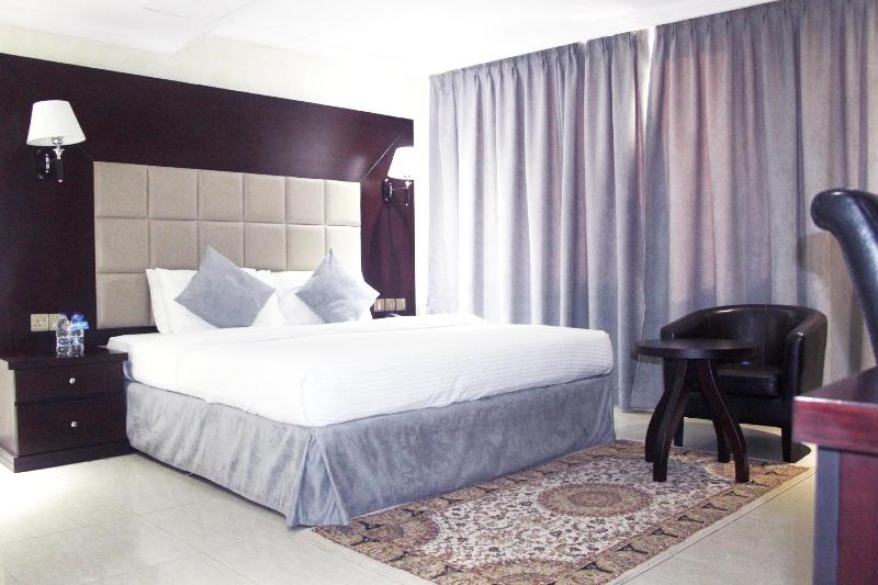 Royal Falcon Hotel - Oda