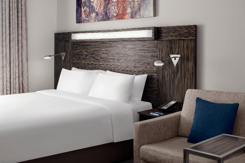 Holiday Inn Express Dubai Jumeirah - Oda