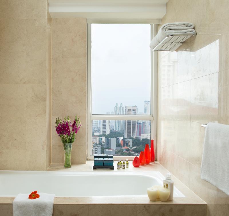 Somerset Berlian Jakarta - Oda