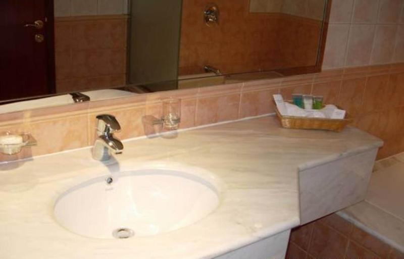 Executives Hotel Olaya - Oda