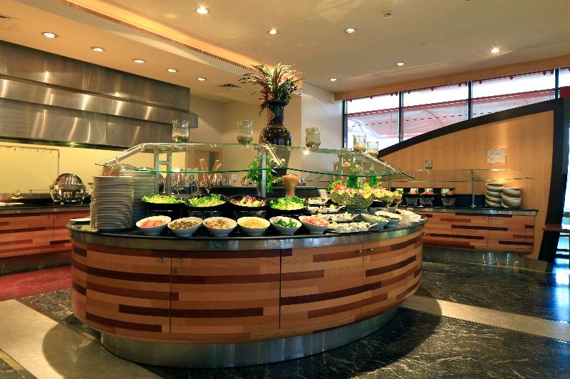 Holiday Inn Olaya Hotel - Restoran