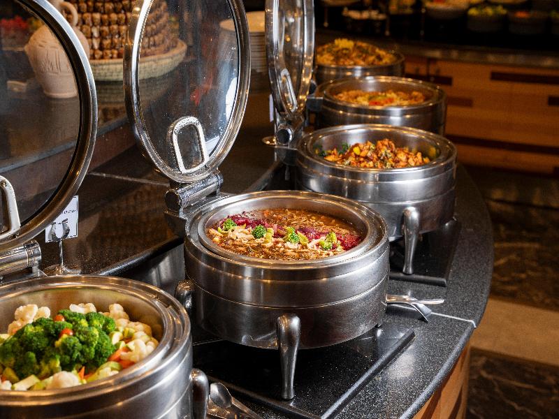 Holiday Inn Olaya Hotel - Restoran