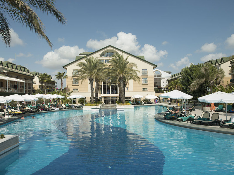Dobedan Exclusive Hotel and Spa Ex Alva Donna - Havuz