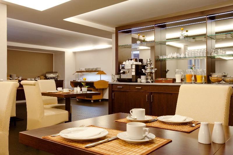 LikeStay premium Baden-Baden - Restoran