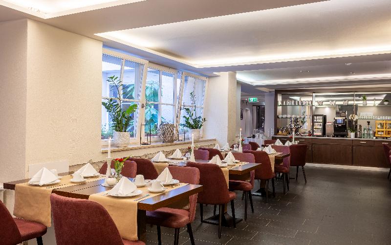 LikeStay premium Baden-Baden - Restoran