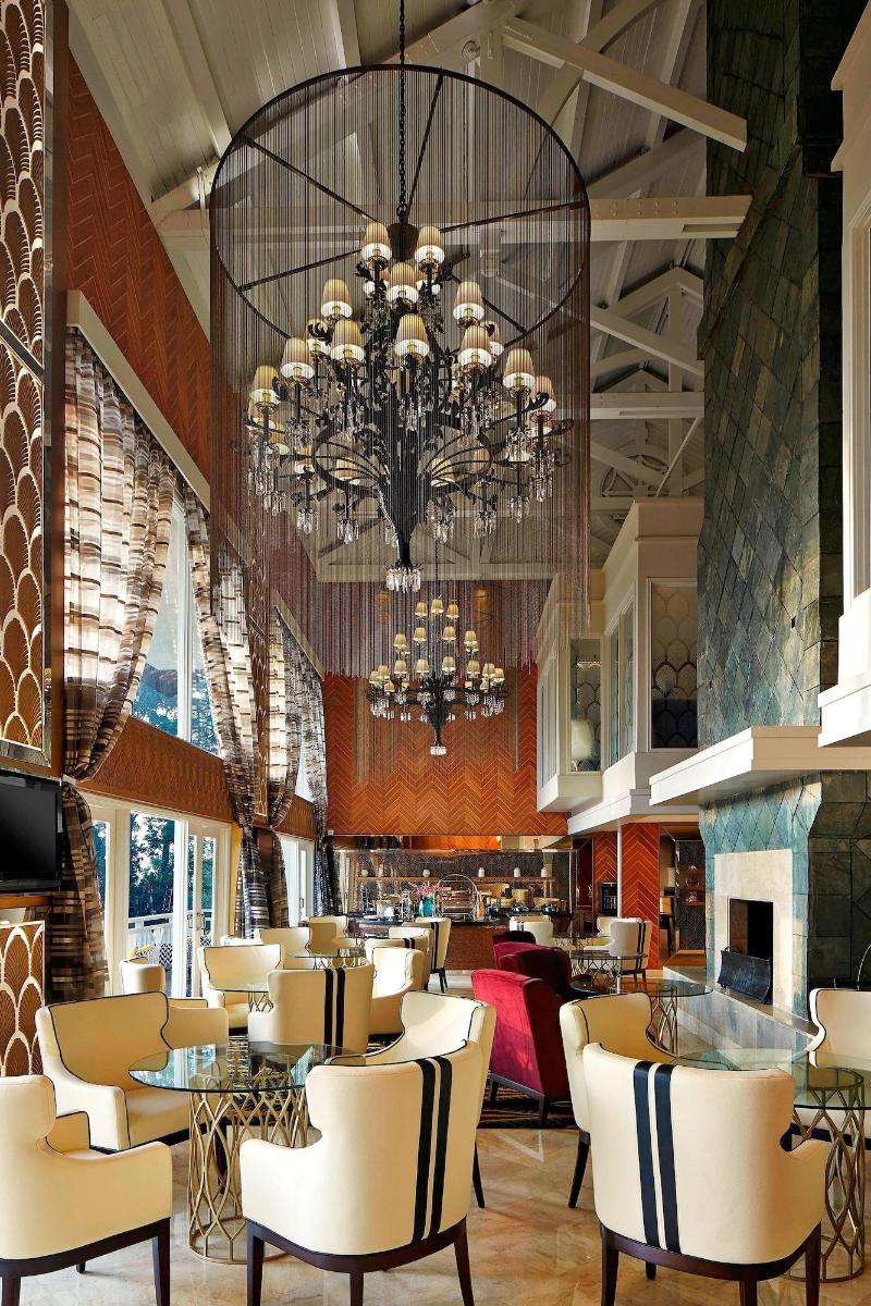 Sheraton Bandung Hotel & Towers - Lobi