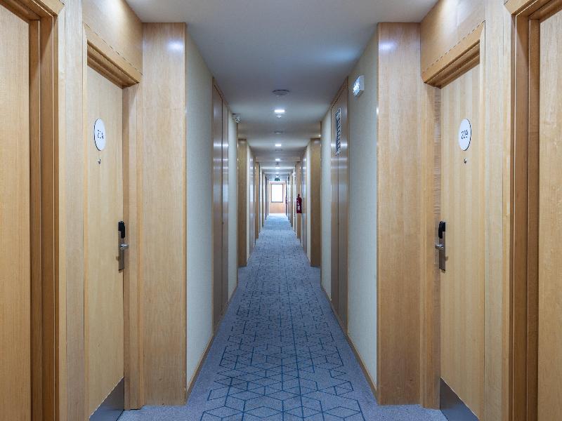 Holiday Inn Express Porto Exponor - Lobi