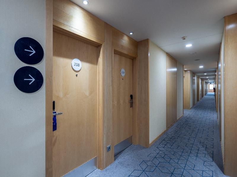 Holiday Inn Express Porto Exponor - Lobi
