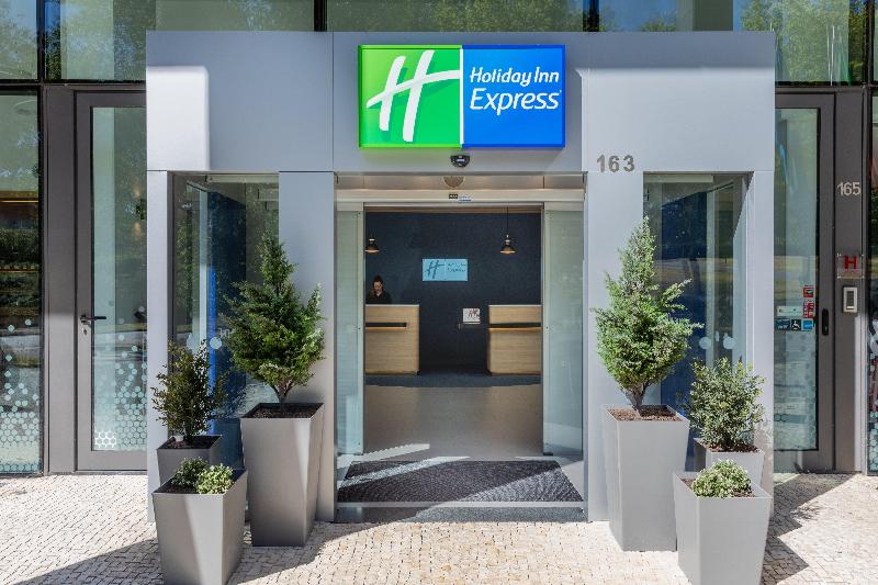 Holiday Inn Express Porto Exponor - Genel