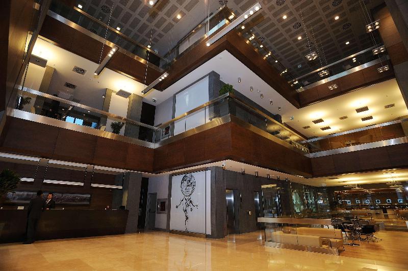 Point Hotel Barbaros - Lobi