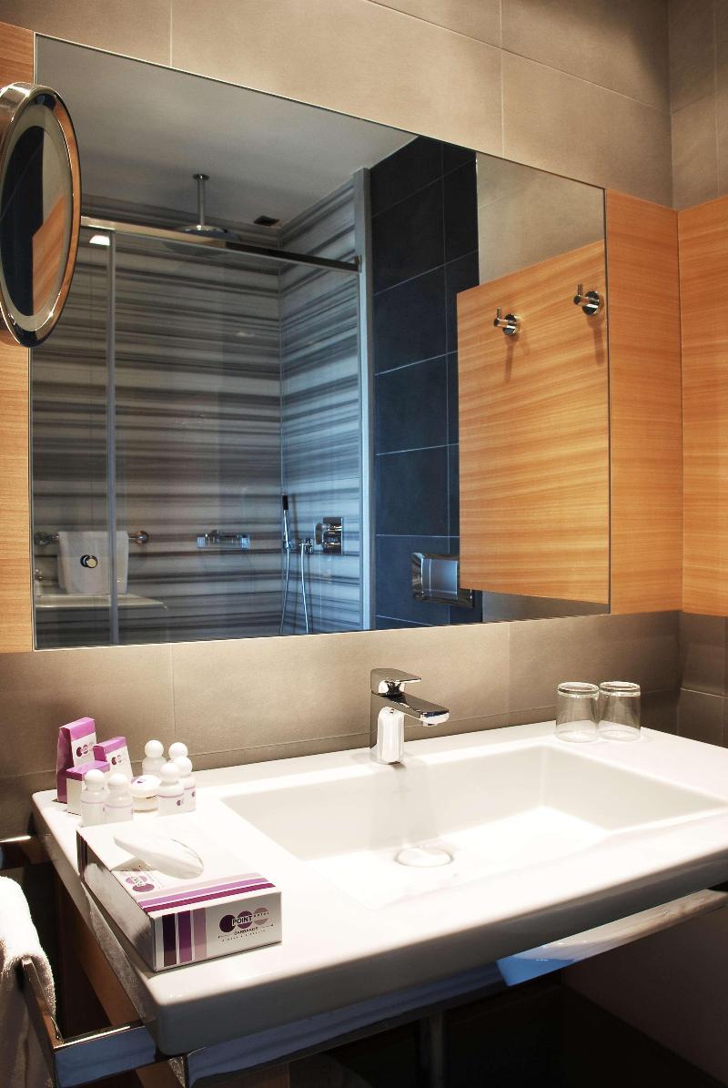 Point Hotel Barbaros - Oda