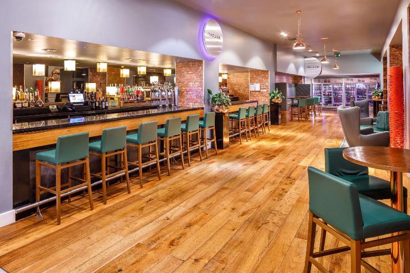Radisson Blu Cardiff - Bar