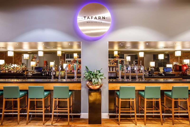 Radisson Blu Cardiff - Bar