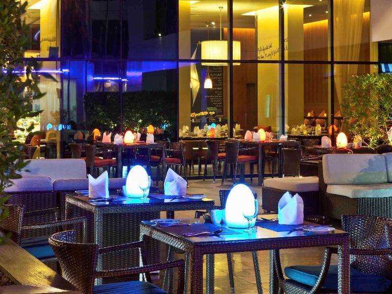 Novotel Suites Mall Avenue Dubai Hotel - Bar
