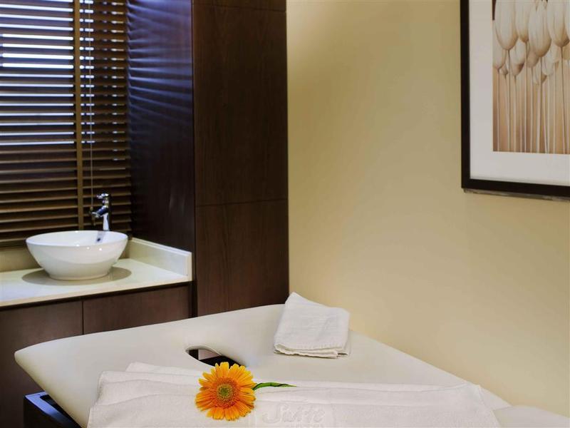 Novotel Suites Mall Avenue Dubai Hotel - Aktivite
