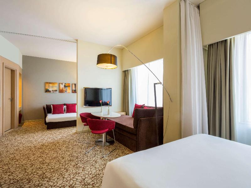 Novotel Suites Mall Avenue Dubai Hotel - Oda