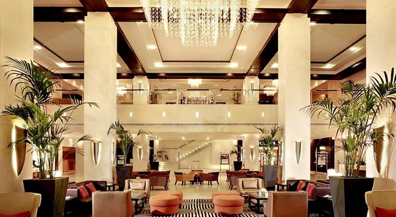 Radisson Blu Hotel Dubai Barsha Heights - Genel