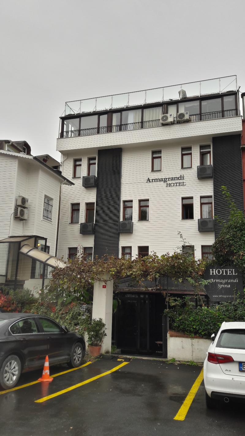 Armagrandi Spina - Genel