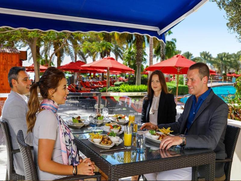 Khalidiya Palace Rayhaan - Teras