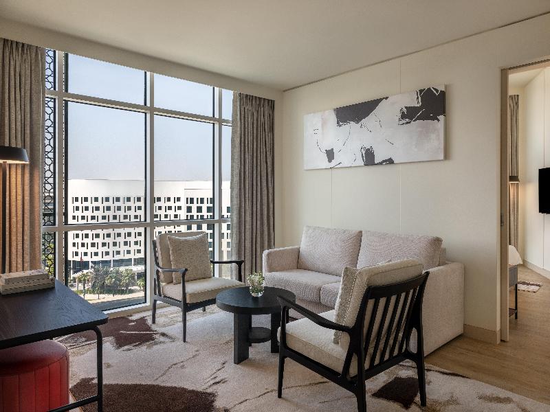 Yas Plaza Marina by IHG - Oda