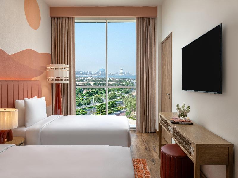 Yas Plaza Circuit by IHG - Oda