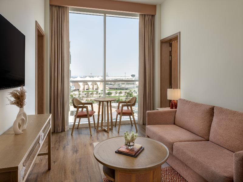 Yas Plaza Circuit by IHG - Oda