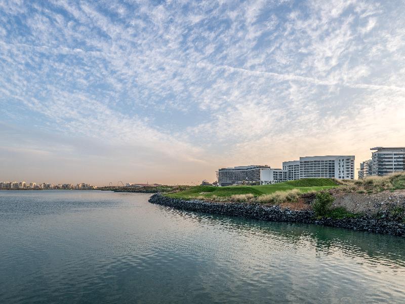 Yas Plaza Circuit by IHG - Plaj