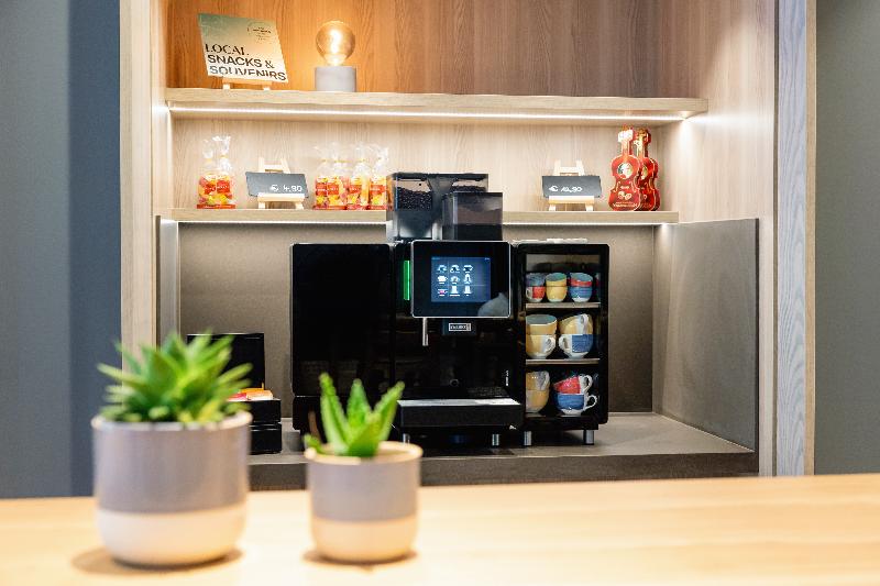 IntercityHotel Wien - Lobi