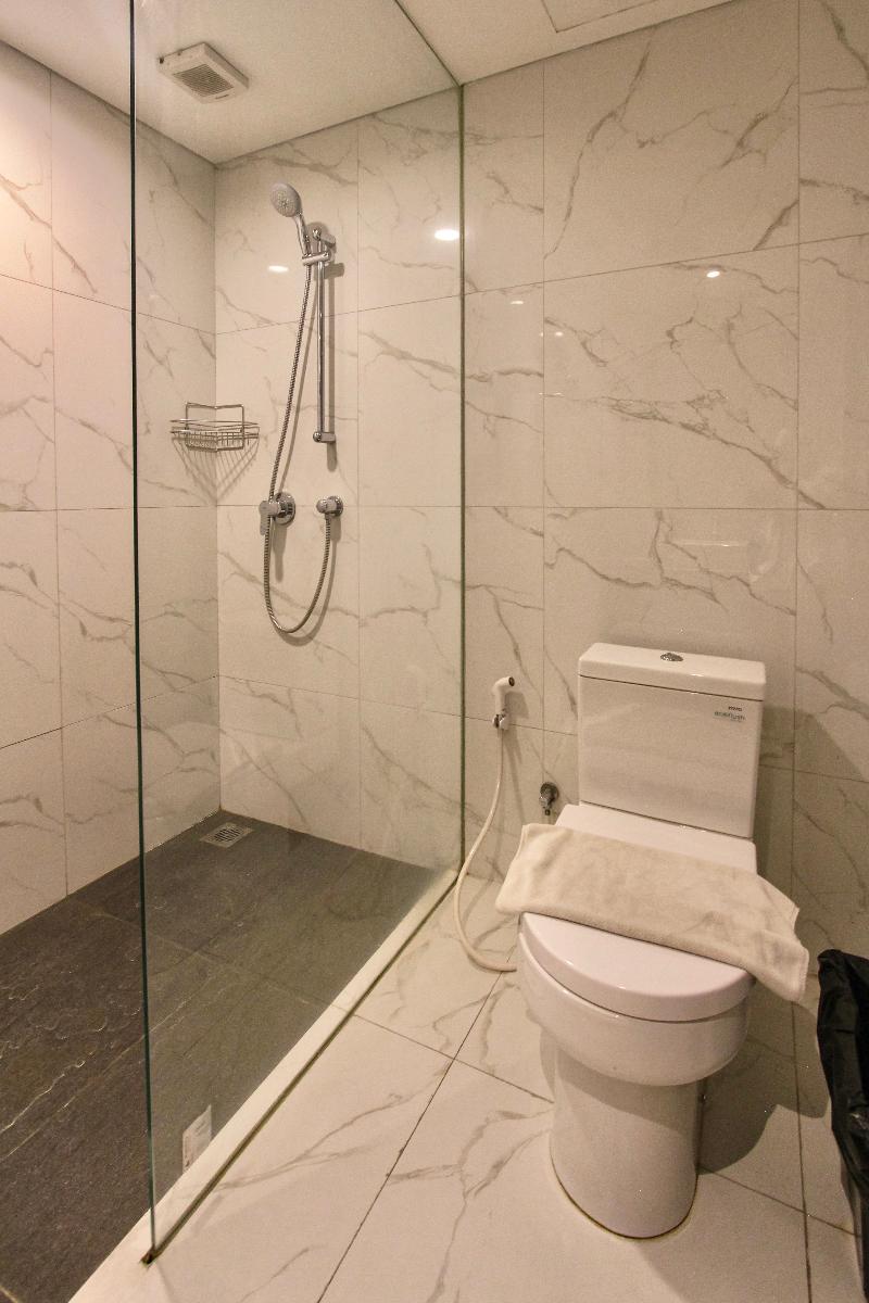 The Acacia Hotel Jakarta - Oda