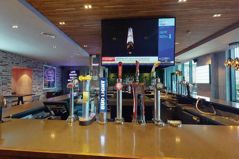 Village Hotel Manchester Ashton - Bar