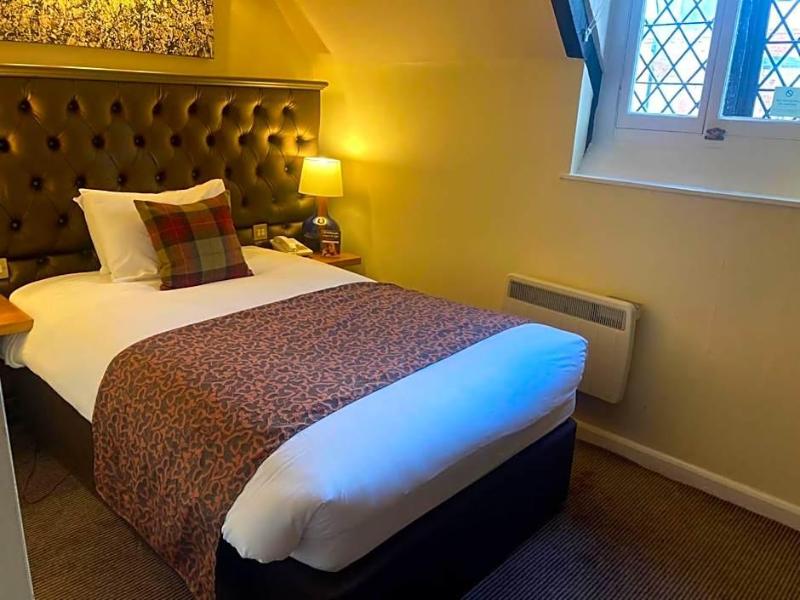 Saracen's Head Hotel - Oda