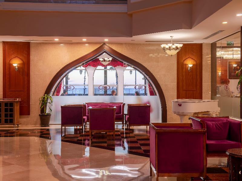 Crowne Plaza ANTALYA by IHG - Lobi