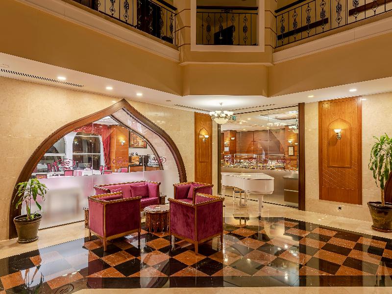 Crowne Plaza ANTALYA by IHG - Lobi