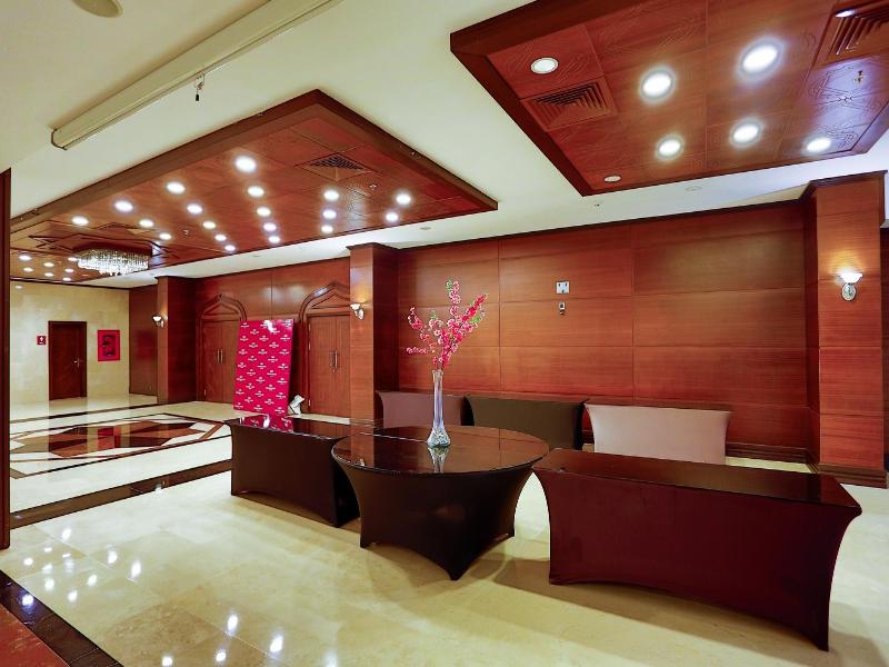 Crowne Plaza ANTALYA by IHG - Lobi