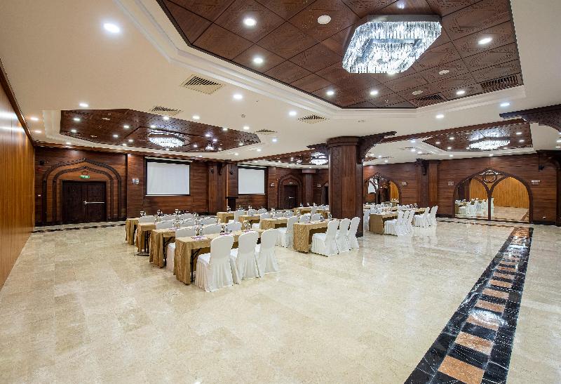 Crowne Plaza ANTALYA by IHG - Toplantı