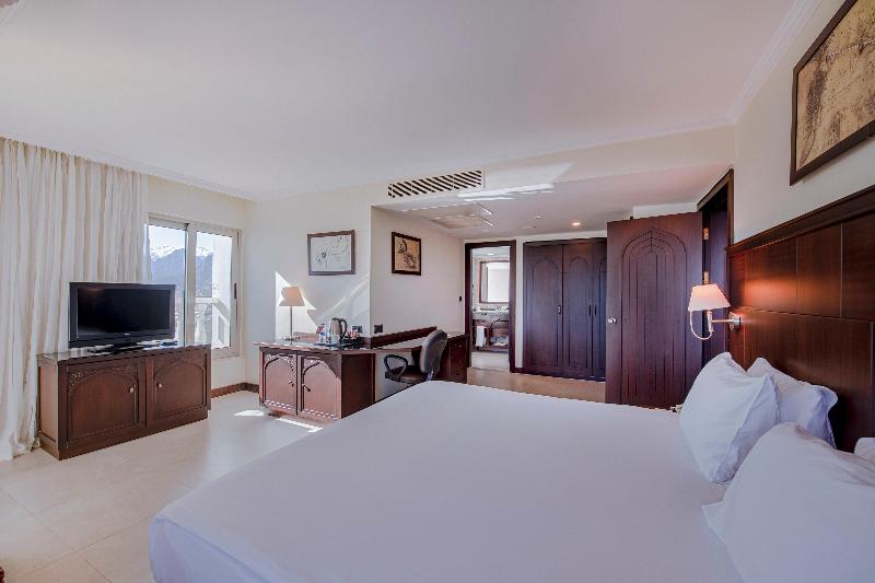 Crowne Plaza ANTALYA by IHG - Oda
